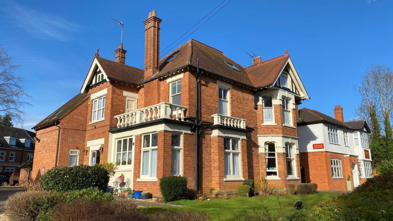 Fairlawns Guest House Banbury Bagian luar foto