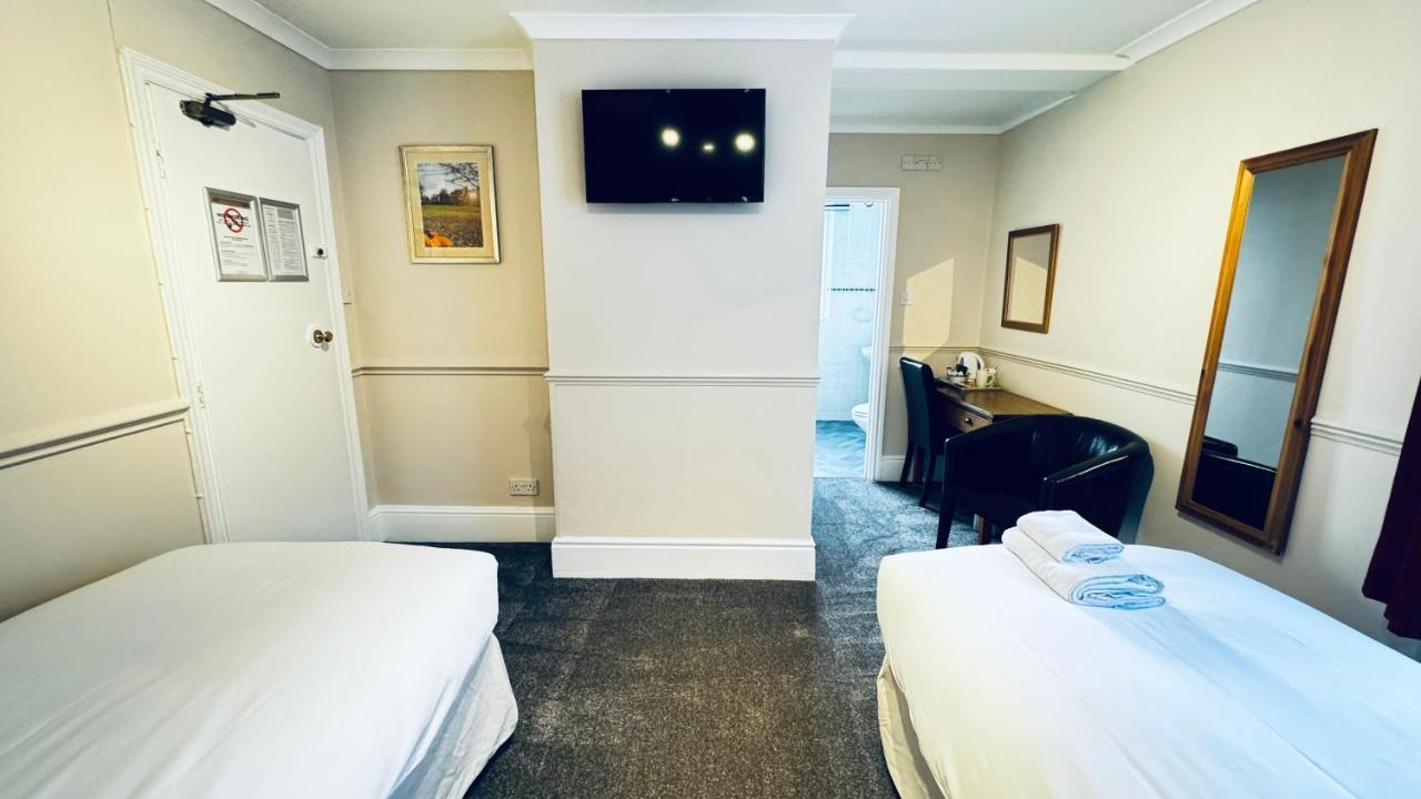 Fairlawns Guest House Banbury Bagian luar foto