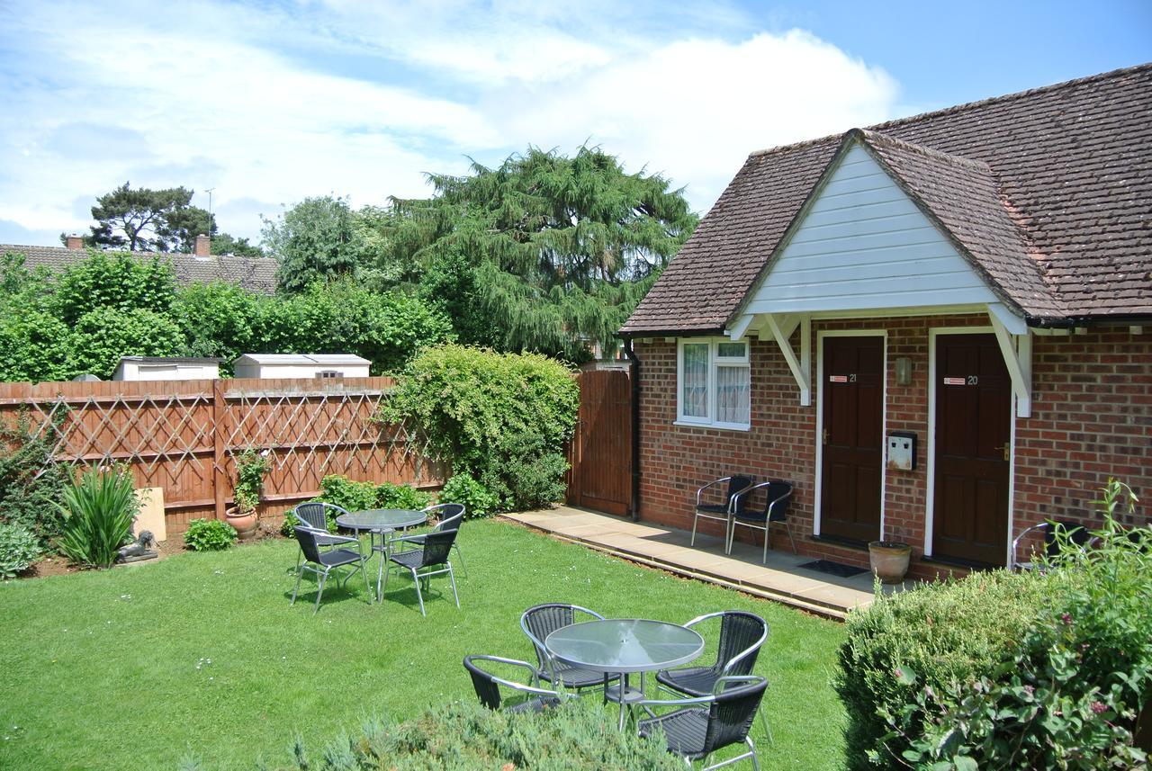 Fairlawns Guest House Banbury Bagian luar foto