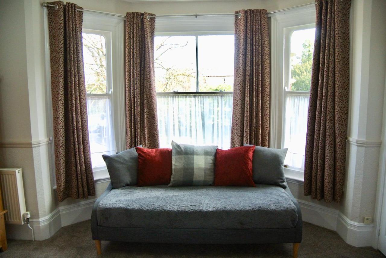 Fairlawns Guest House Banbury Bagian luar foto